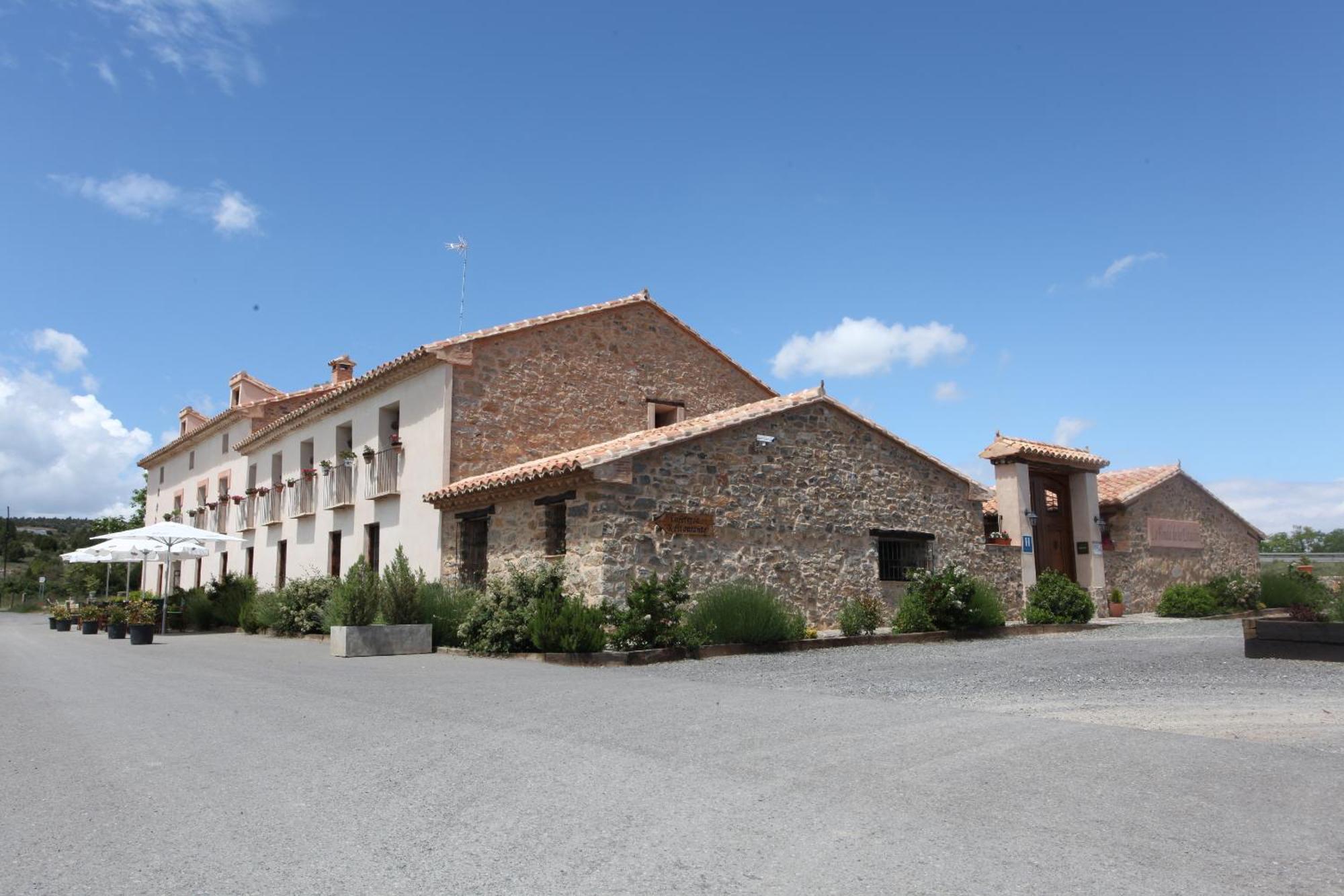 Hotel La Fonda De La Estacion La Puebla De Valverde Eksteriør bilde